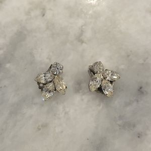 Vintage rhinestone clip on earrings